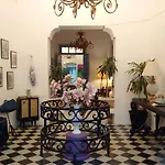 Casa Morada