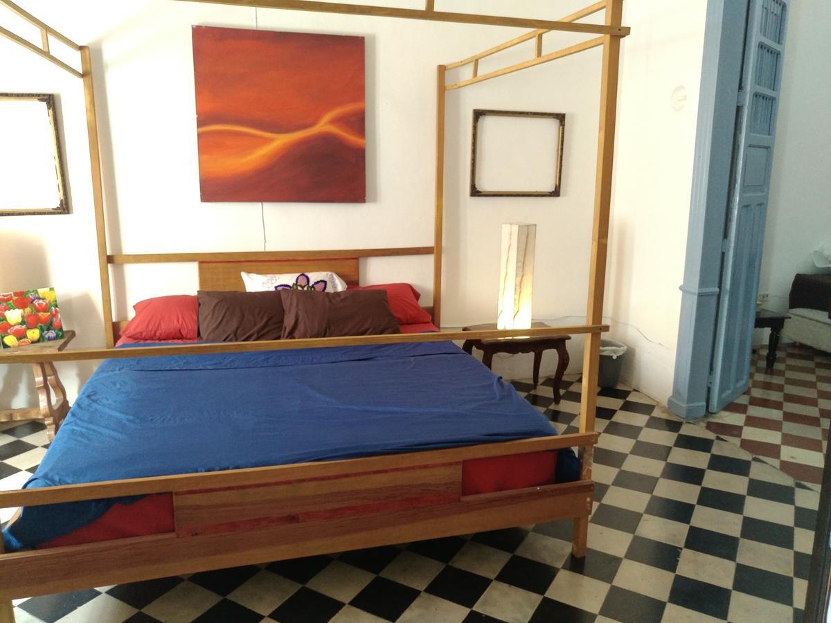 Casa Morada *